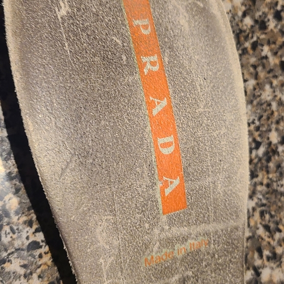 PRADA AMERICAN CUP SNEAKERS. MEN'S SIZE: 8 - Picture 11 of 12